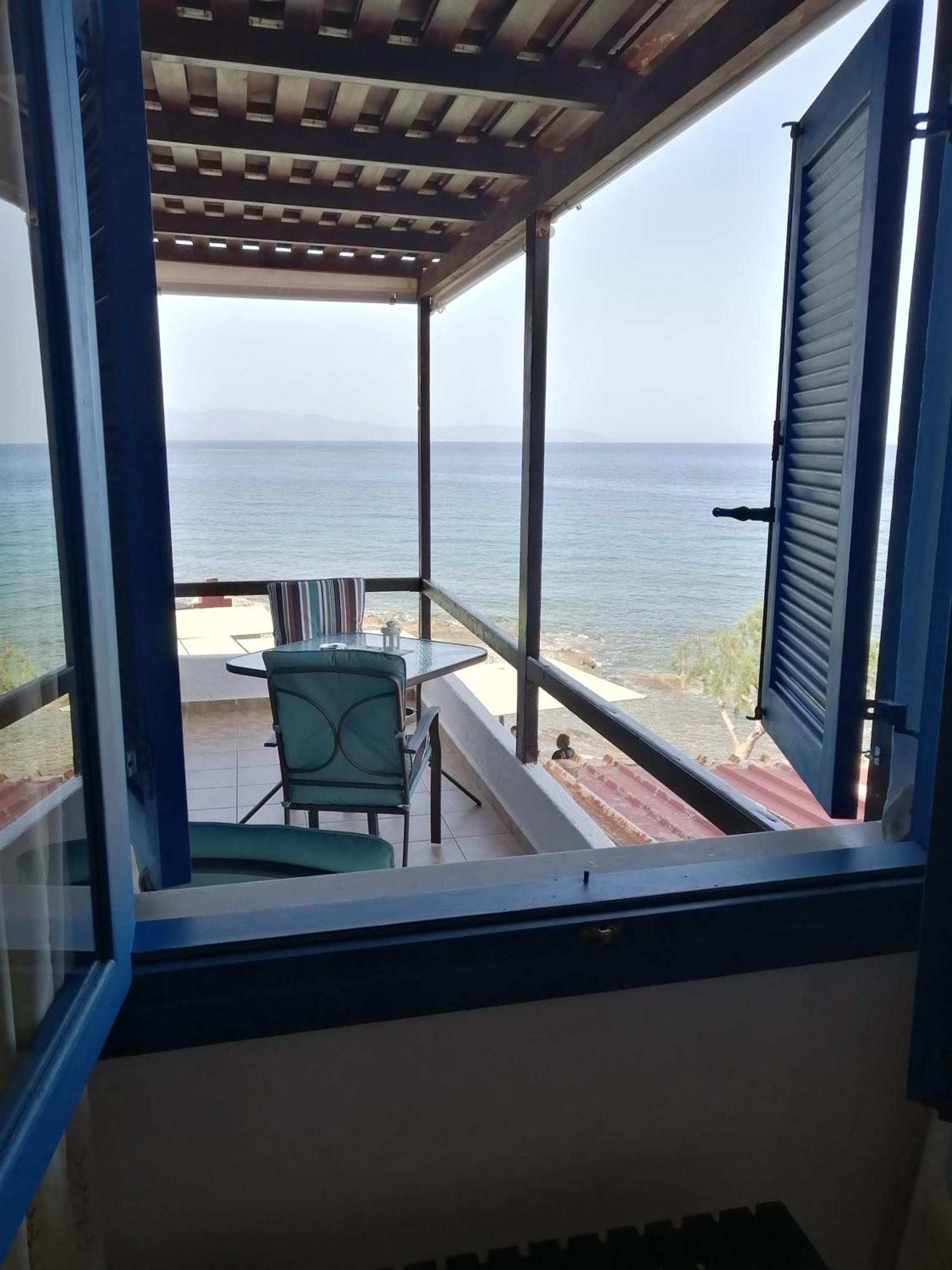 On The Sea Despoina Apartment At Mochlos Creta エクステリア 写真
