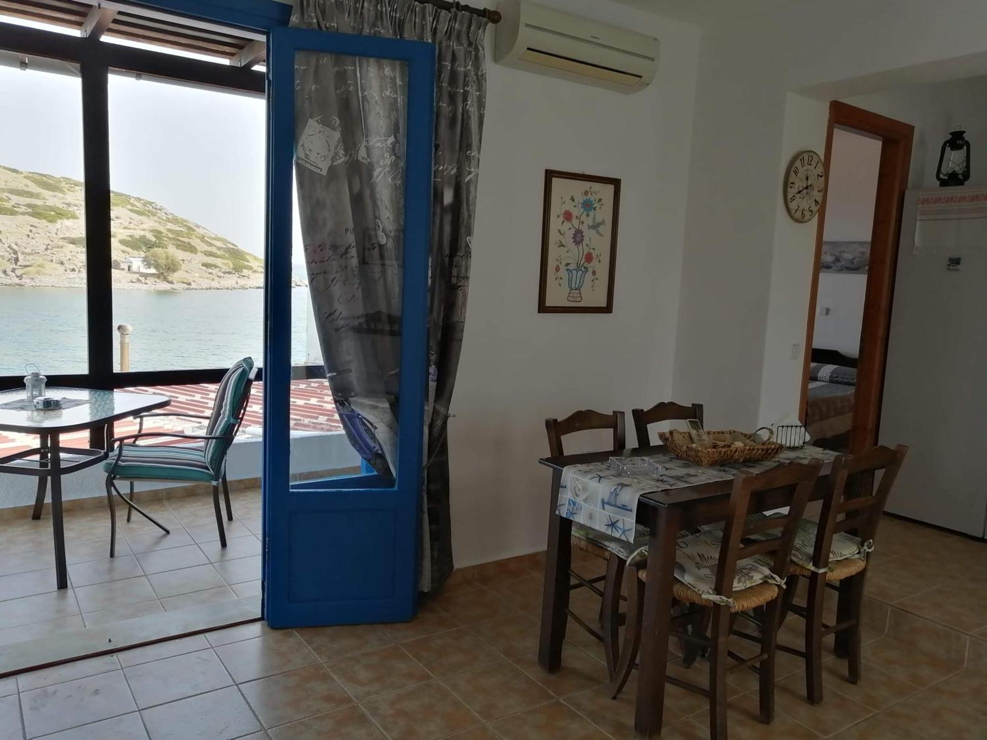 On The Sea Despoina Apartment At Mochlos Creta エクステリア 写真